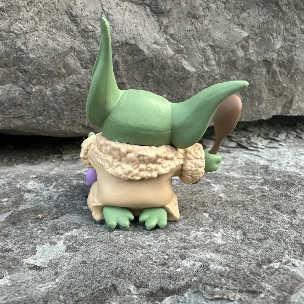 Grogu Tentacle Soup figure - Picture 2 of 3